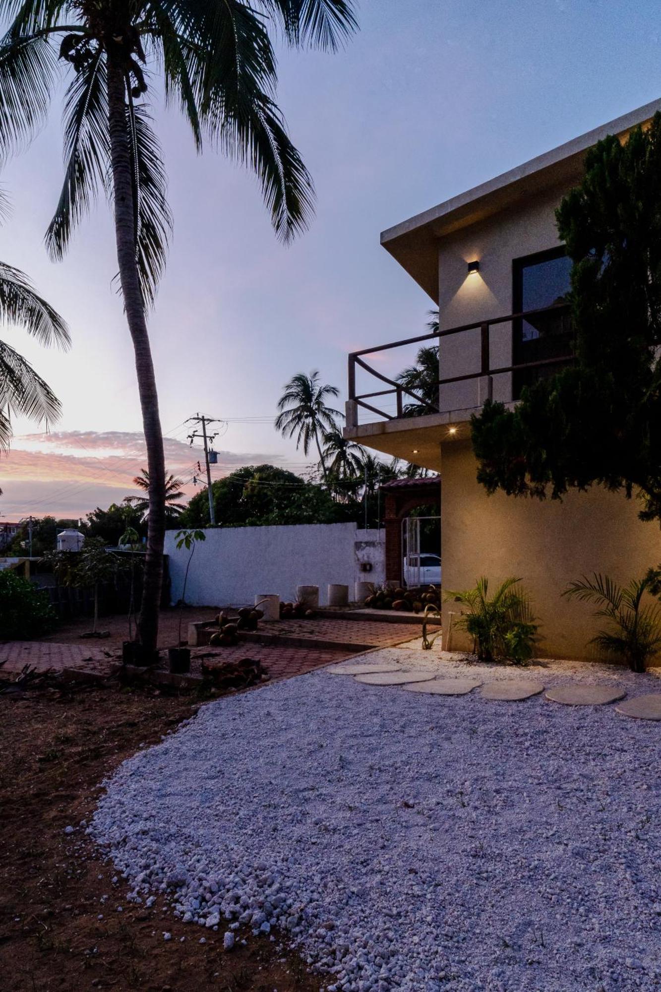 Casa Nativa Hotel Puerto Escondido  Exterior photo